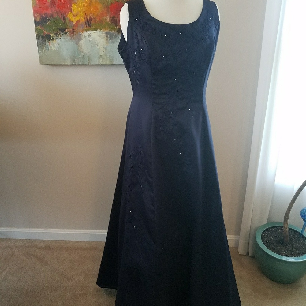 A-line navy gown